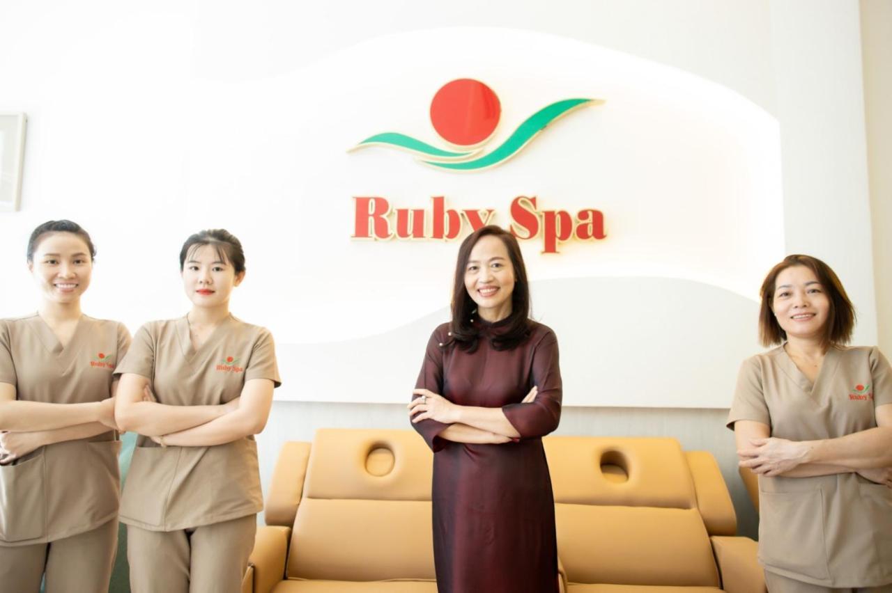 Ruby Hotel Ho Si Minh-város Kültér fotó