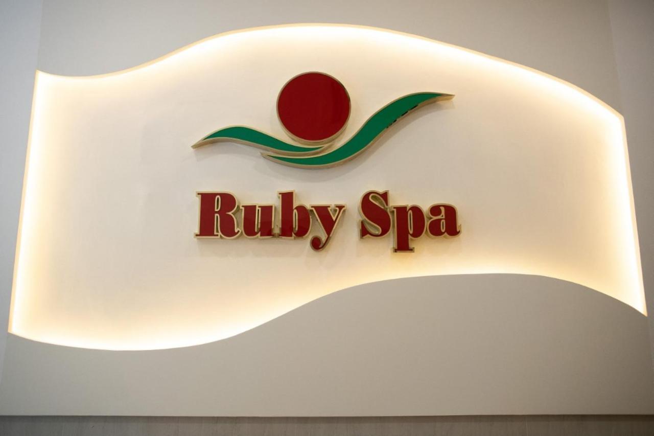 Ruby Hotel Ho Si Minh-város Kültér fotó