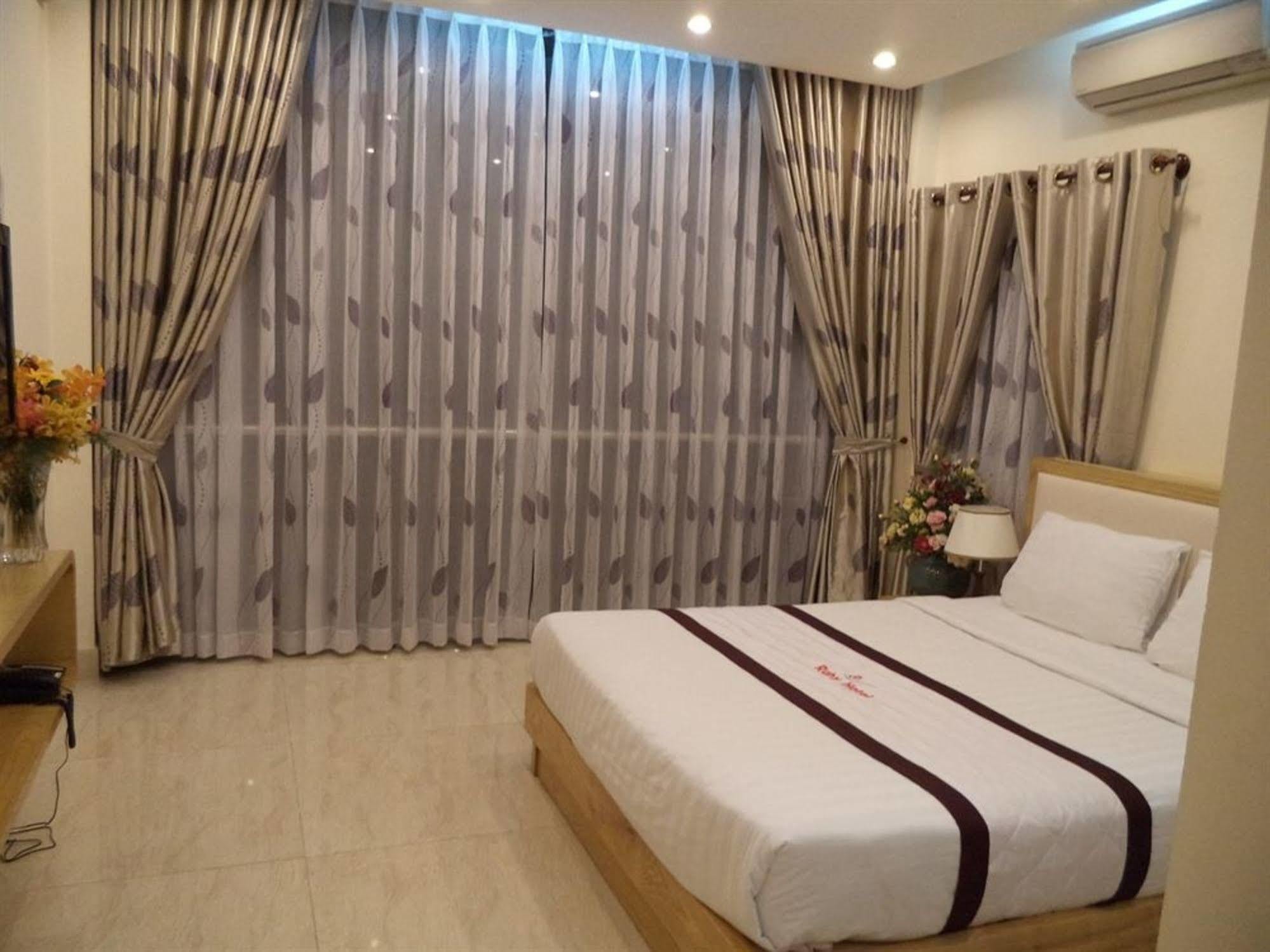 Ruby Hotel Ho Si Minh-város Kültér fotó