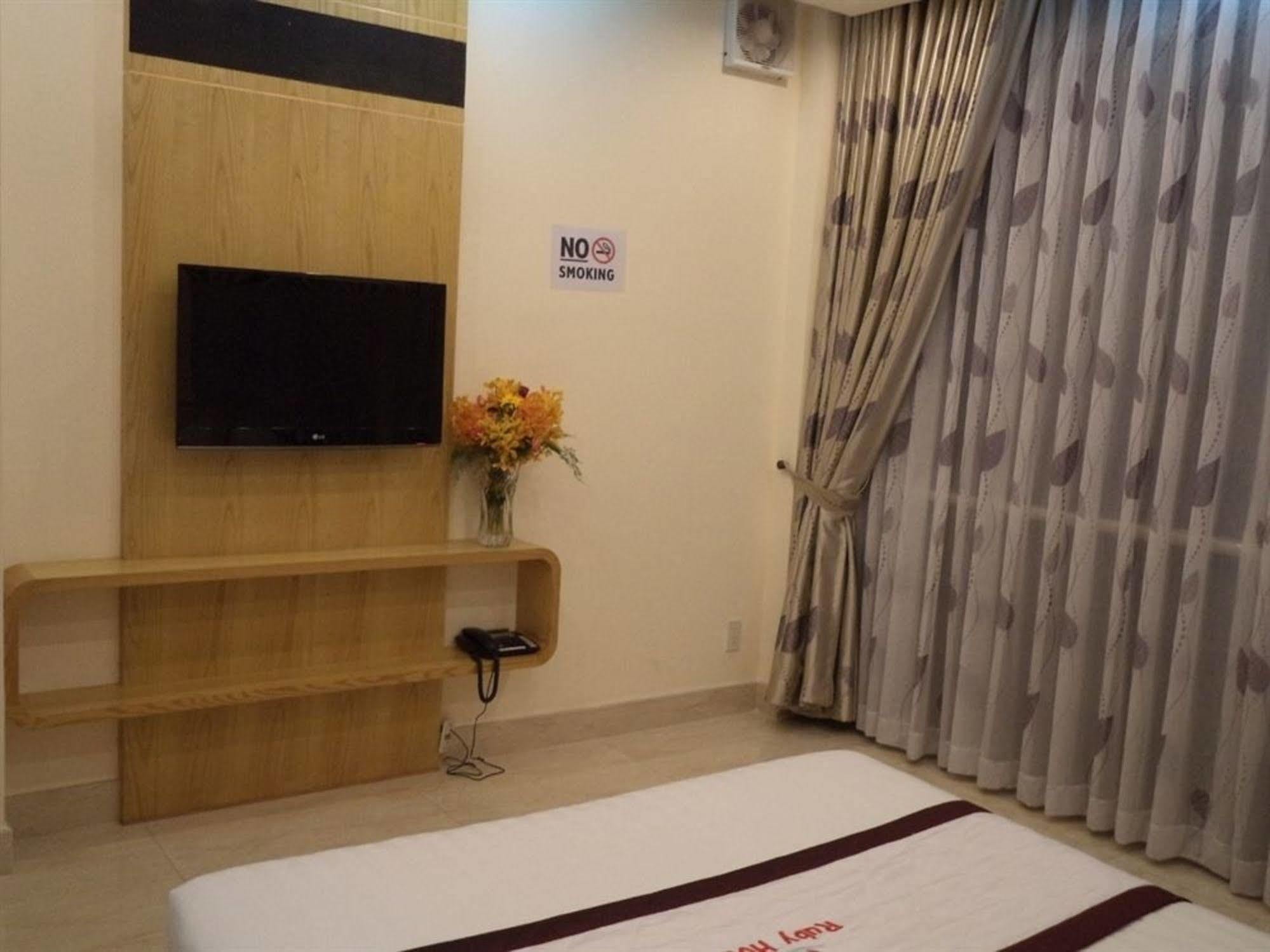 Ruby Hotel Ho Si Minh-város Kültér fotó